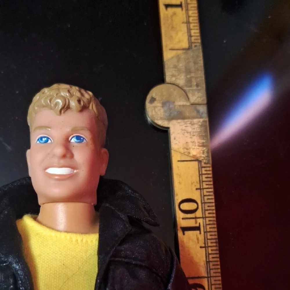 Vintage 1990 NKOTB Joey McIntyre Doll - New Kids on the Block Hasbro - Picture 2 of 7